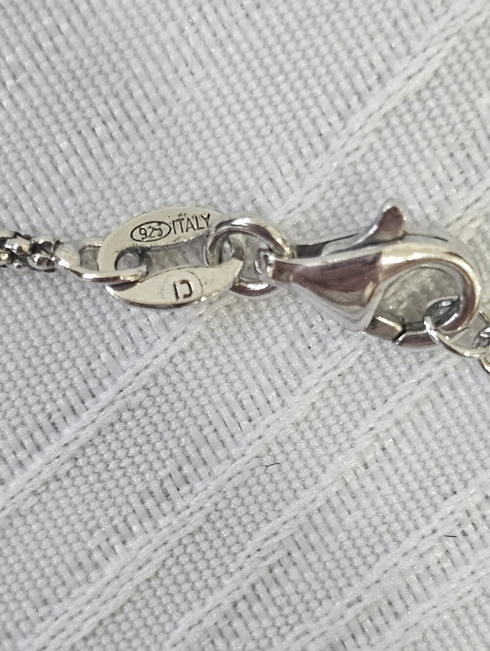 Sterling Silver Shell Pendant Necklace - Sterling - Picture 6 of 11